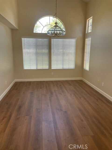 Building Photo - 42075 Avenida Vista Ladera