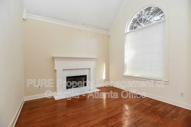 Foto del edificio - 1108 Cockrell Ct NW