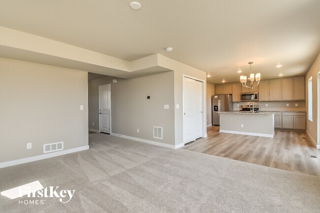 Building Photo - 10718 Luneth Dr