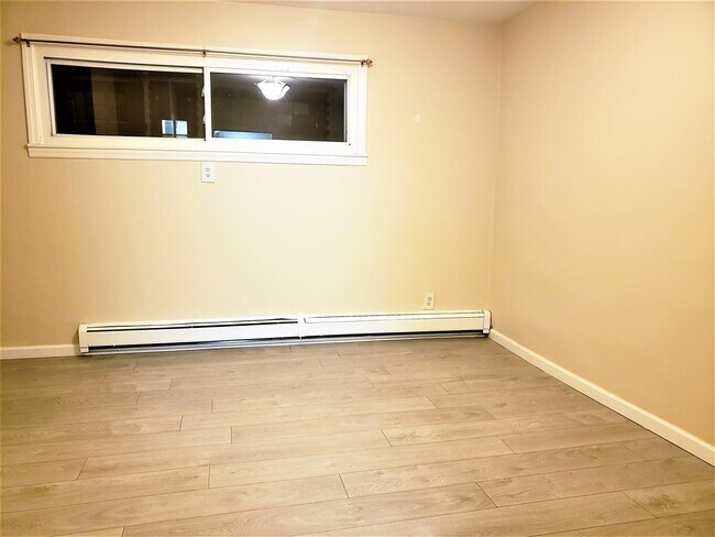 Foto del edificio - 728 29th St