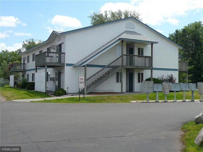 Building Photo - 540 Spring St
