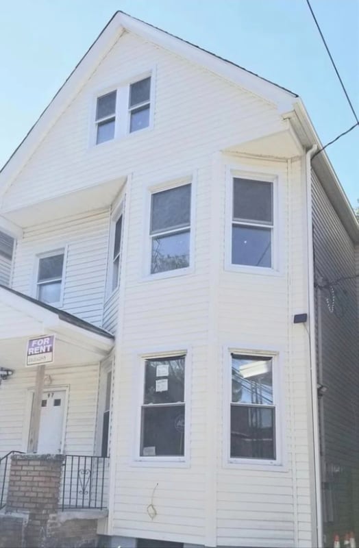 Primary Photo - 97 Wade St