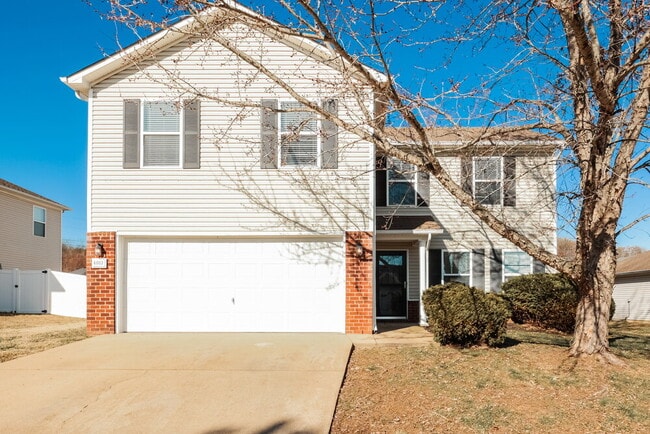 Building Photo - 4003 Randall Ln