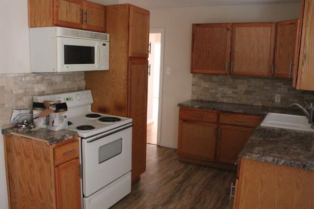 Foto del edificio - 1109 Parkway Dr