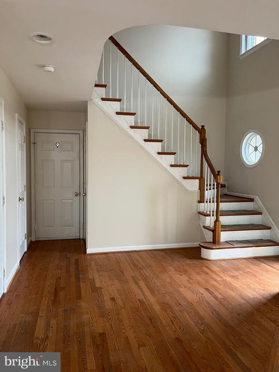 Building Photo - 2808 Trumpeter Ct