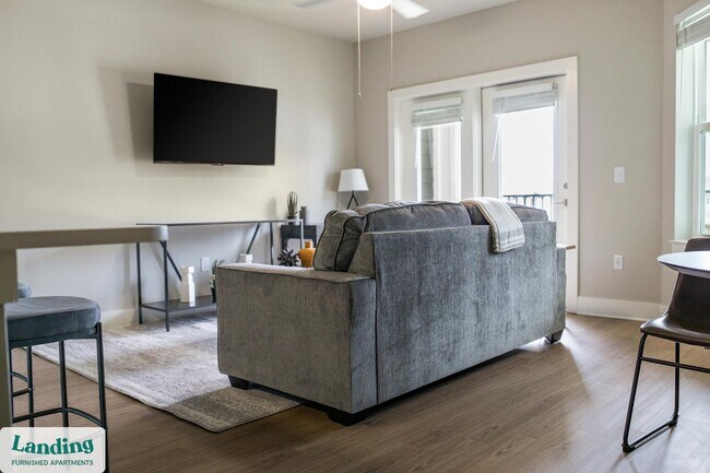 Building Photo - 10800 Colonial Gtwy Dr