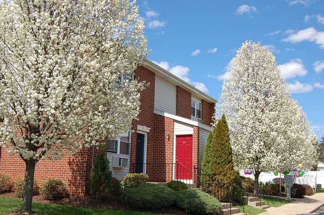 Foto del edificio - Mayflower Crossing Apartments