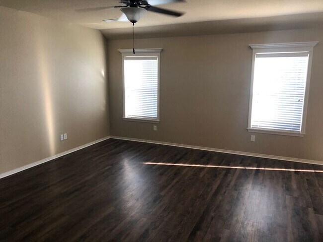 Building Photo - 4001 Gabriel Ct