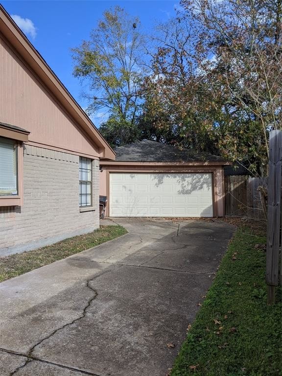 Building Photo - 7907 Addicks Clodine Rd