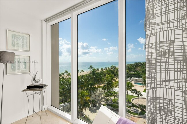 Building Photo - 10275 Collins Ave