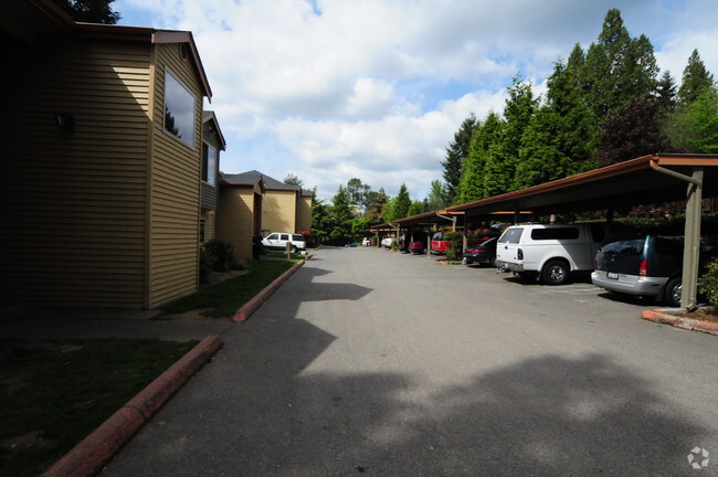 Woodcreek Land Apartments - Woodcreek Lane Apartments