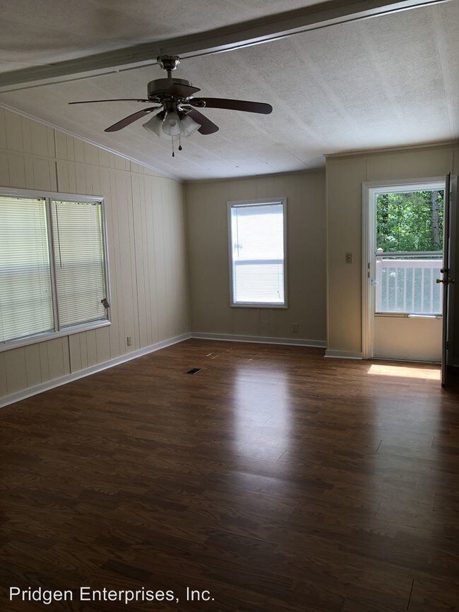 Building Photo - 3 br, 2 bath House - 154 Eugene Hardman Road