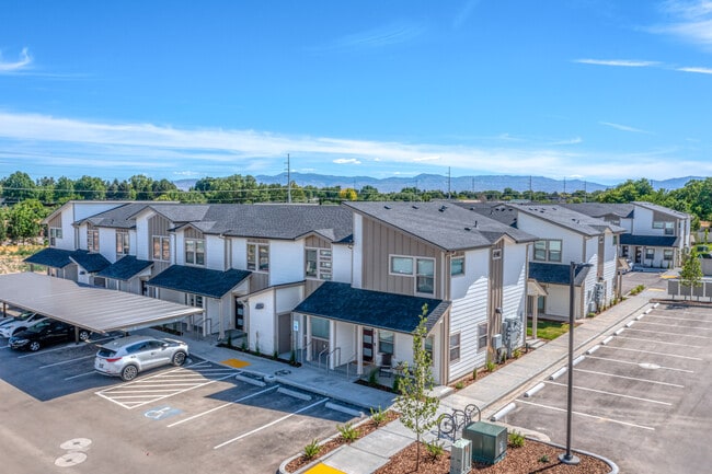 Building Photo - Movado Village