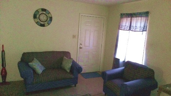 Foto del edificio - 1283 E Raines Rd