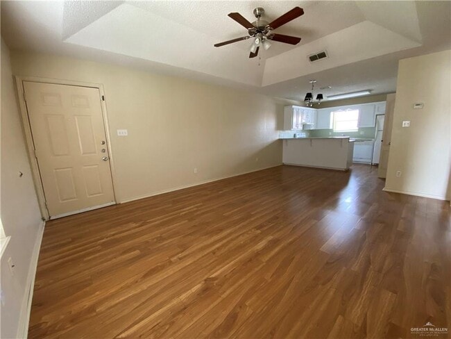 Building Photo - 2501 Hibiscus Ave