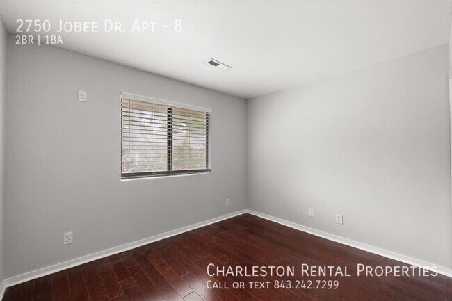 Building Photo - 2750 Jobee Dr