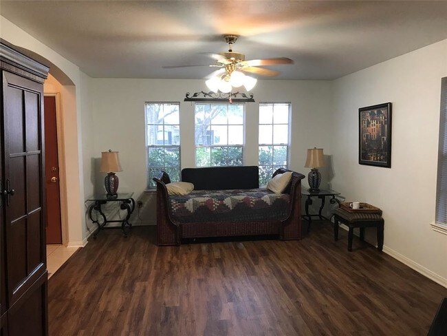 Building Photo - 17222 Rancho Verde Way
