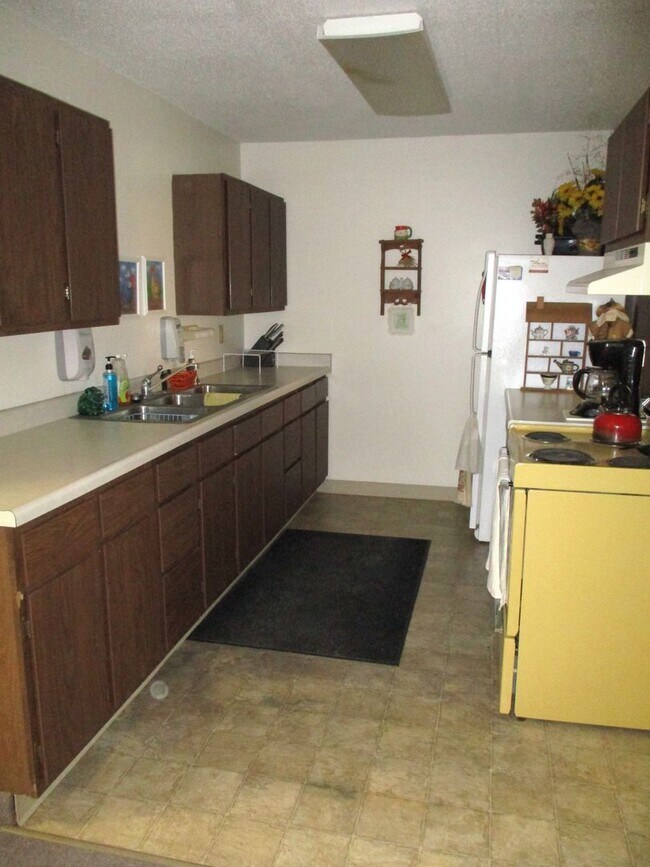 12244 2nd St Unit N01, Northome, MN 56661 Room for Rent in Northome
