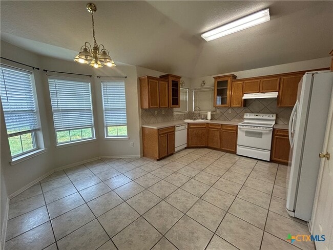 Building Photo - 4203 Esta Lee Ave