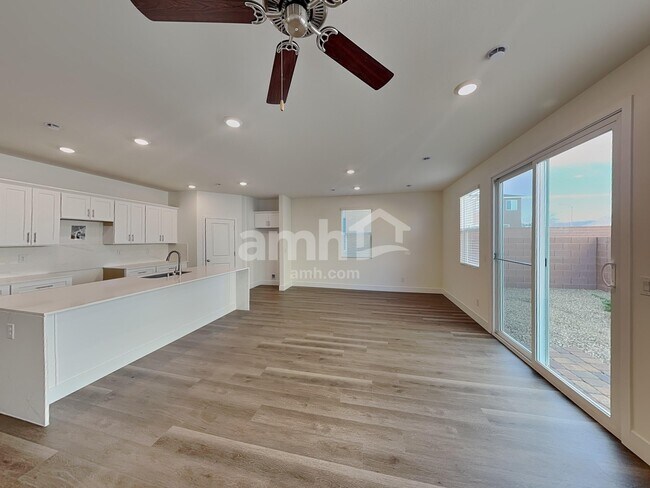Foto del edificio - 10155 Cv Mountain St