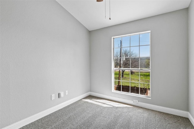Building Photo - 3415 Ramey Dr