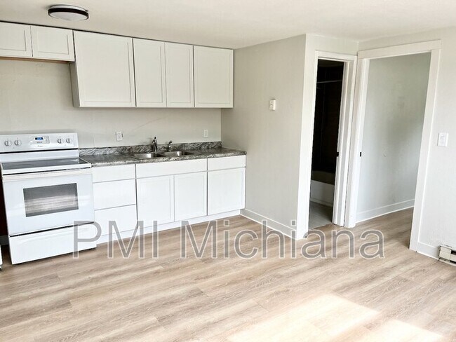 Foto del edificio - 2254 Huey St