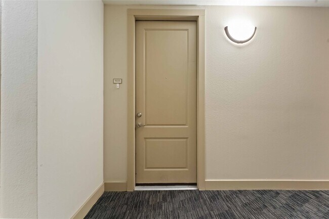 Foto del edificio - 3505 Sage Rd