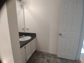 Building Photo - 2454 Bering Dr