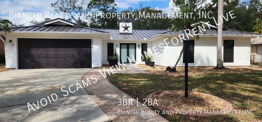 Foto principal - 3/2 Pool Home with Lake and Preserve Views!