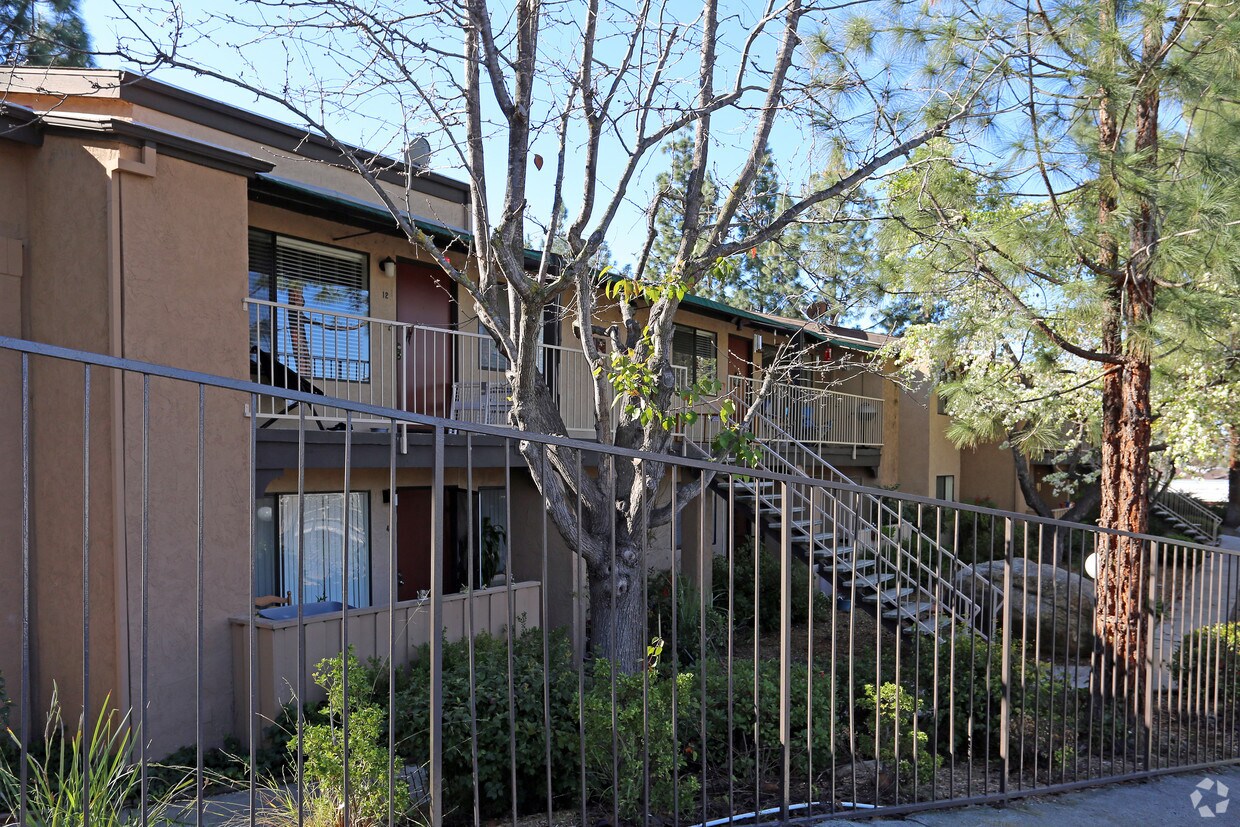 Primary Photo - Valley View Terrace