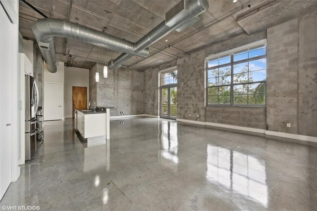 Building Photo - 434 NW 1st Ave