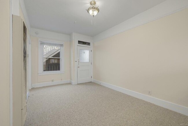 Building Photo - 1724 Filbert St