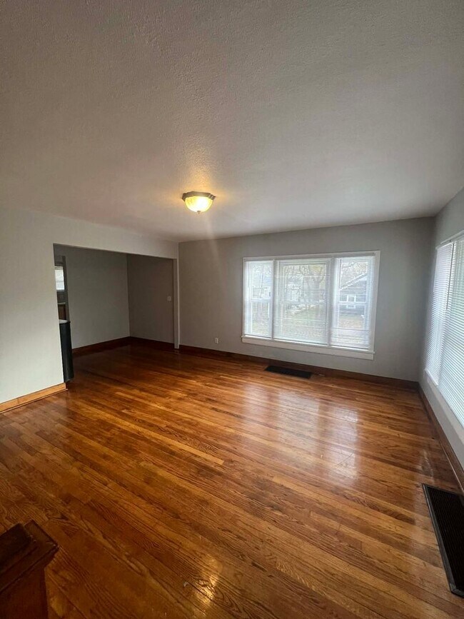 Foto del edificio - 214 Olive St