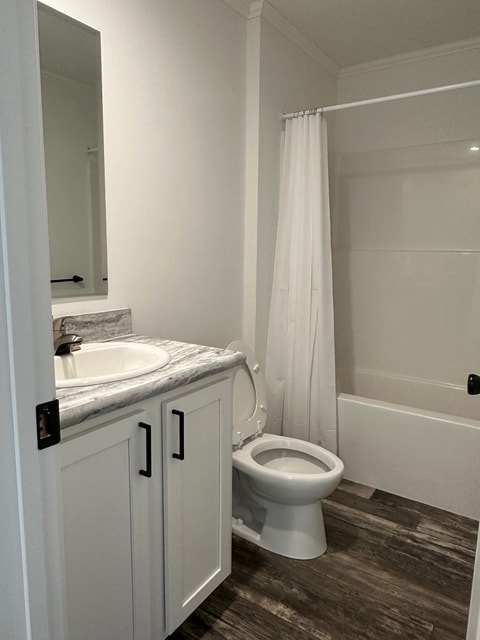 Building Photo - 304 Paradise Ter