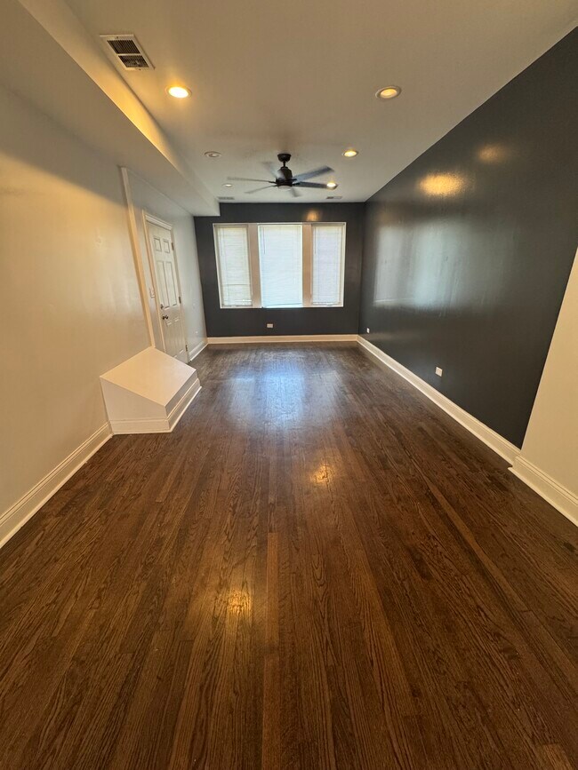 Foto del edificio - 1420 S 49th Ave