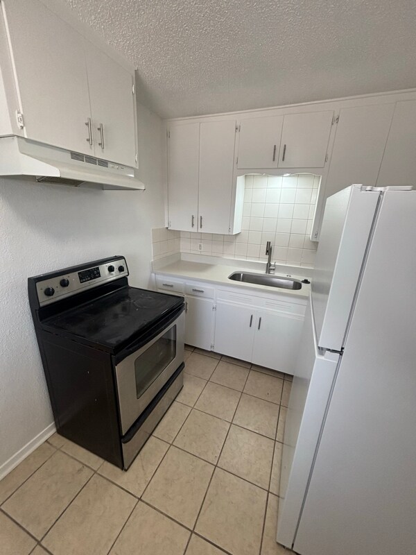 Building Photo - 909 S 15th St