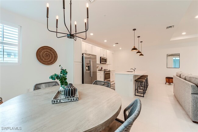 Building Photo - 26401 Coco Cay Cir