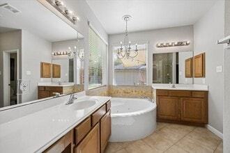 Building Photo - 13518 Via Chianti Ln