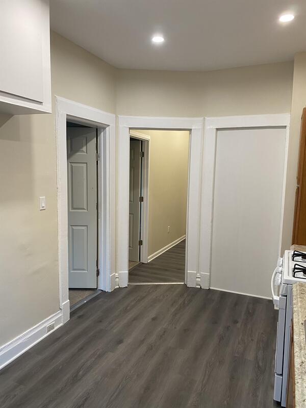 Photo - 115 N 5th Ave Apartment