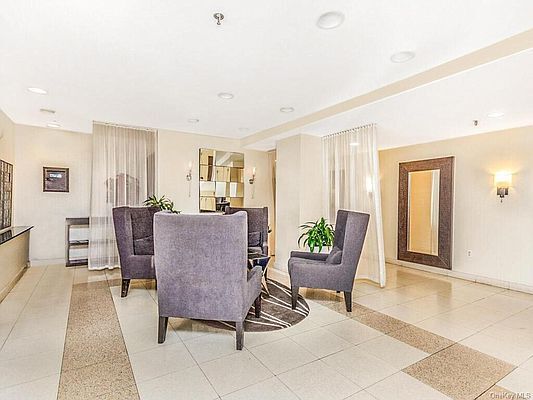 Foto del edificio - 2287 Johnson Ave