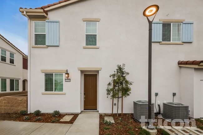 Building Photo - 10598 Gato Ct