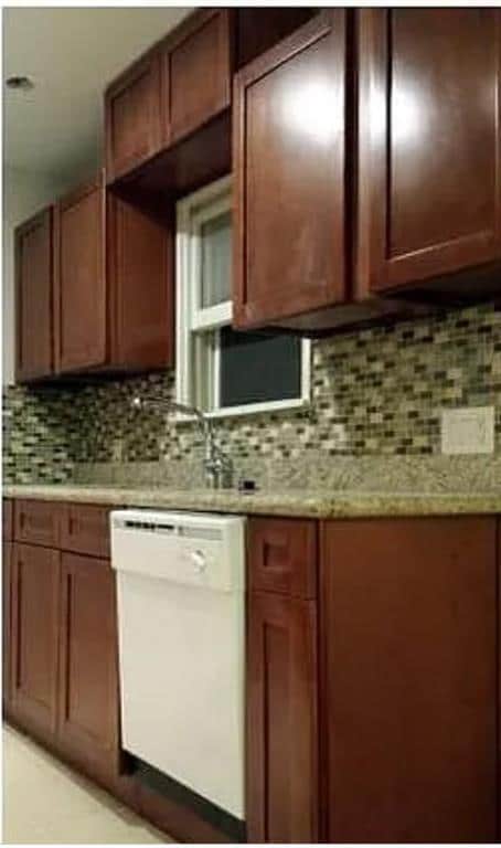 Foto del edificio - 5216 Woodrow Ave