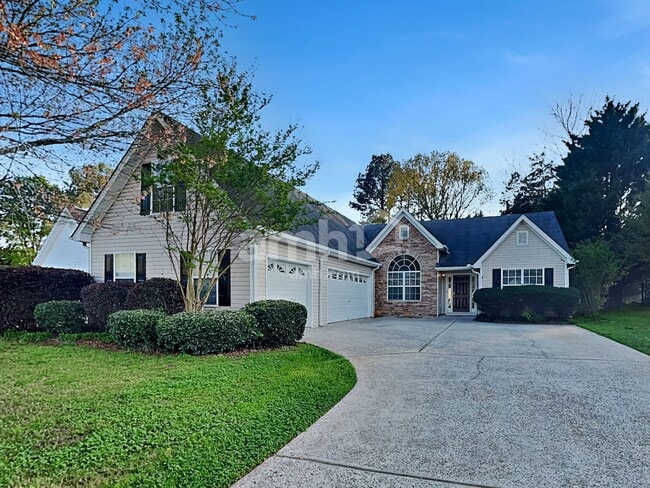 Building Photo - 910 Harbins View Dr