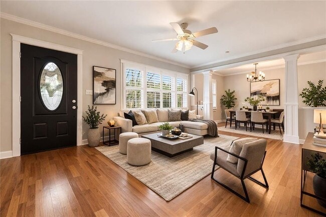 Building Photo - 1241 Park Blvd