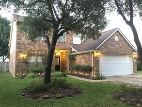 Building Photo - 17206 Stonebridge Trail