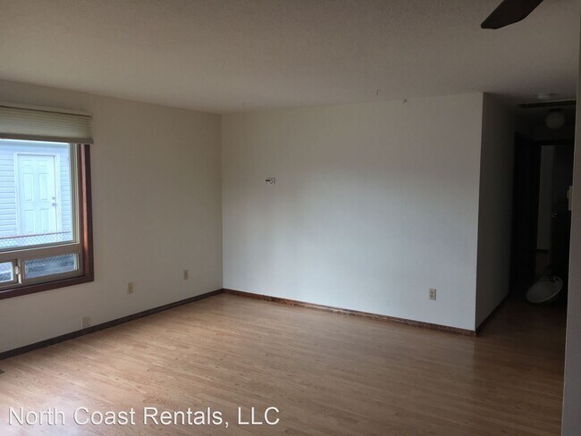 Foto del edificio - 3 br, 2 bath House - 1156 Ave, E