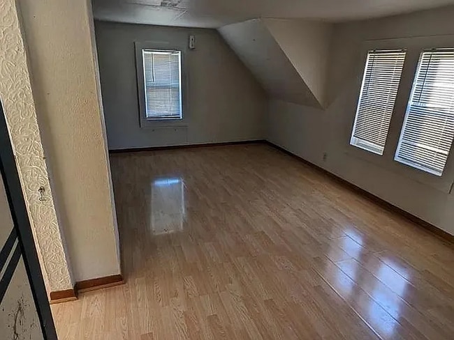 Building Photo - 4176 S 4th St