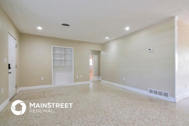 Building Photo - 2944 Upper Tangelo Dr