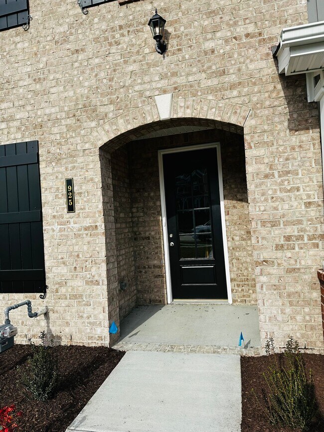 925 Nance Ln, Lebanon, TN 37087 Townhouse for Rent in Lebanon, TN