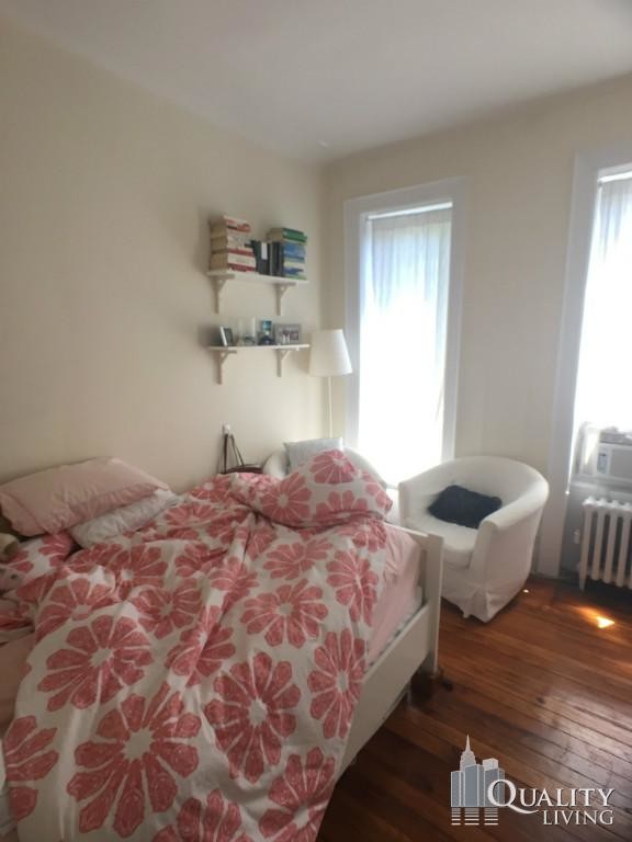 Foto del edificio - 309 E 5th St